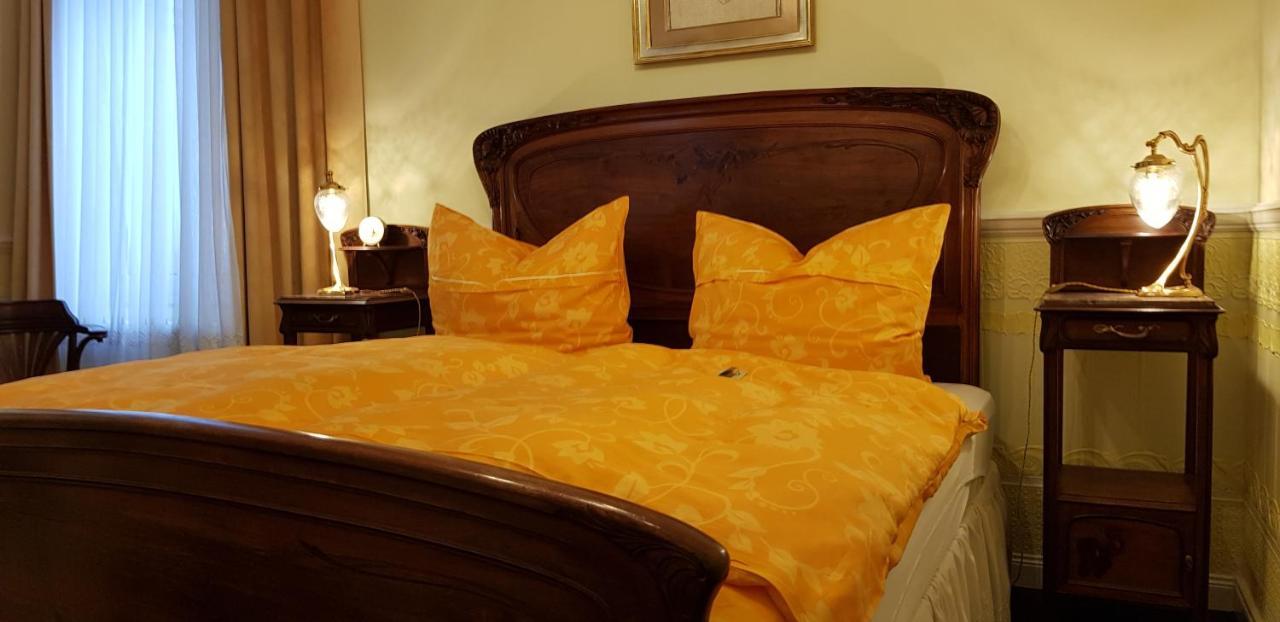 קבלאאר Hotel Goldener Loewe מראה חיצוני תמונה