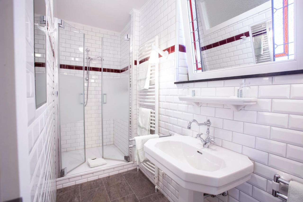 קבלאאר Hotel Goldener Loewe מראה חיצוני תמונה